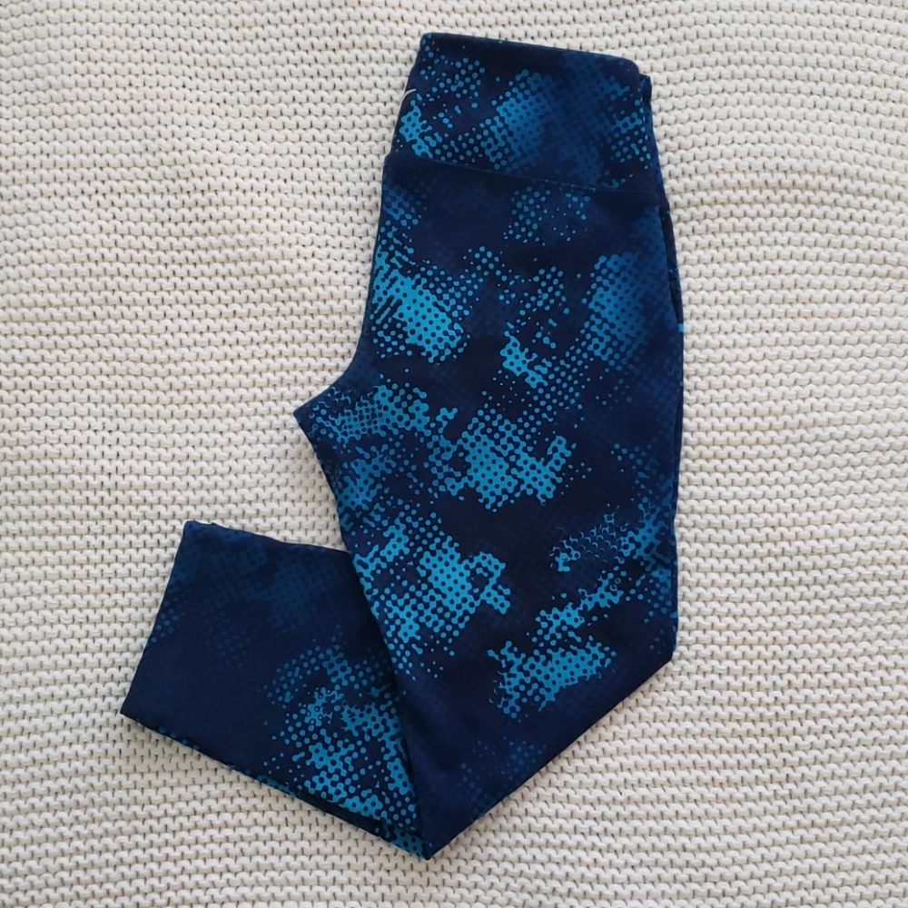 Old Navy Cropped Compression Leggings